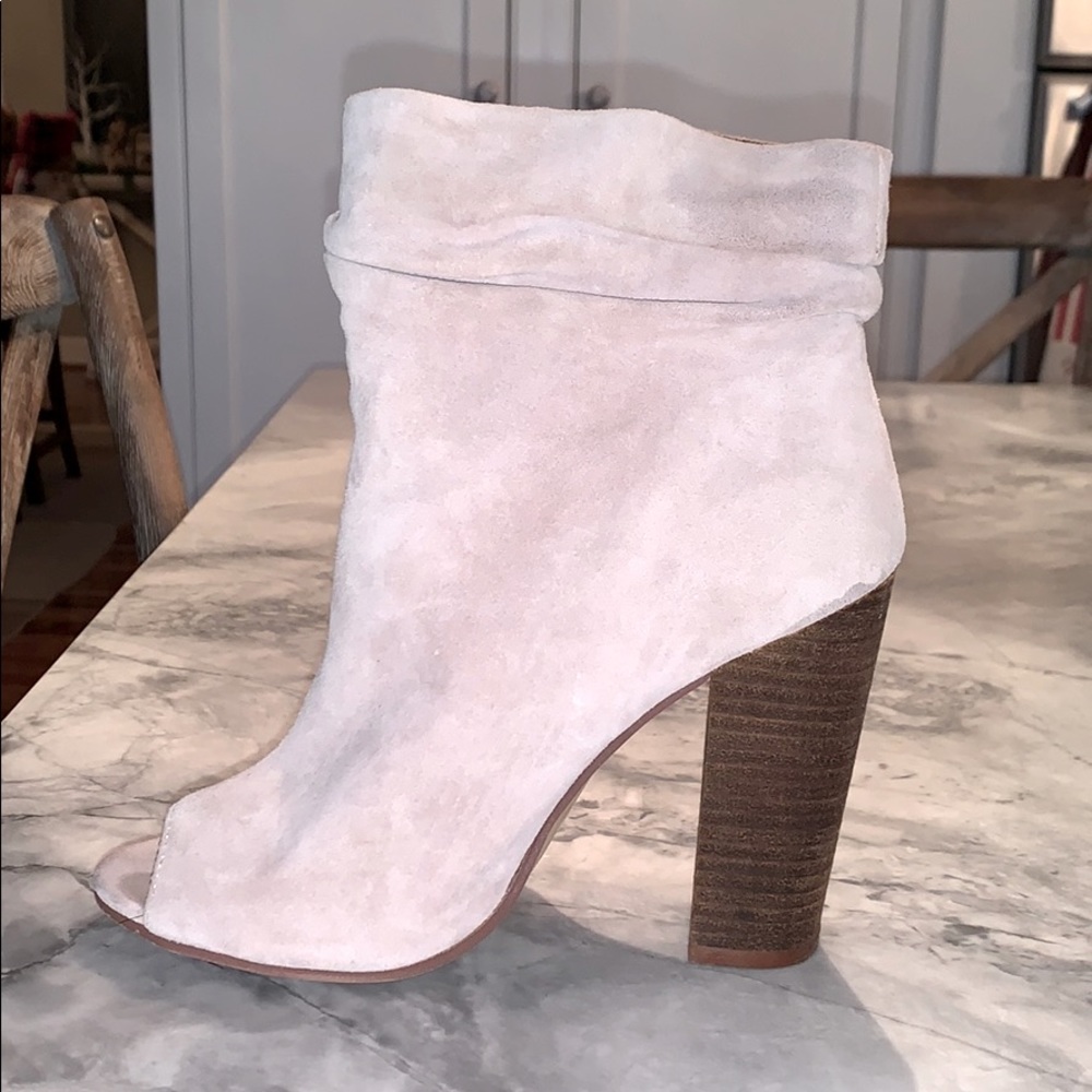 Beige Chinese Laundry Booties | Size 8